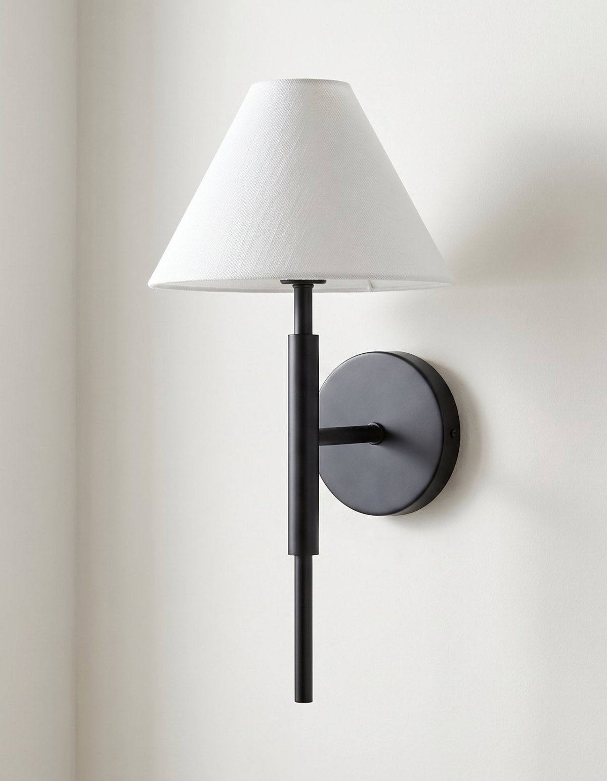 Parlor 1-Light Wall Sconce - Black#Finish_Black