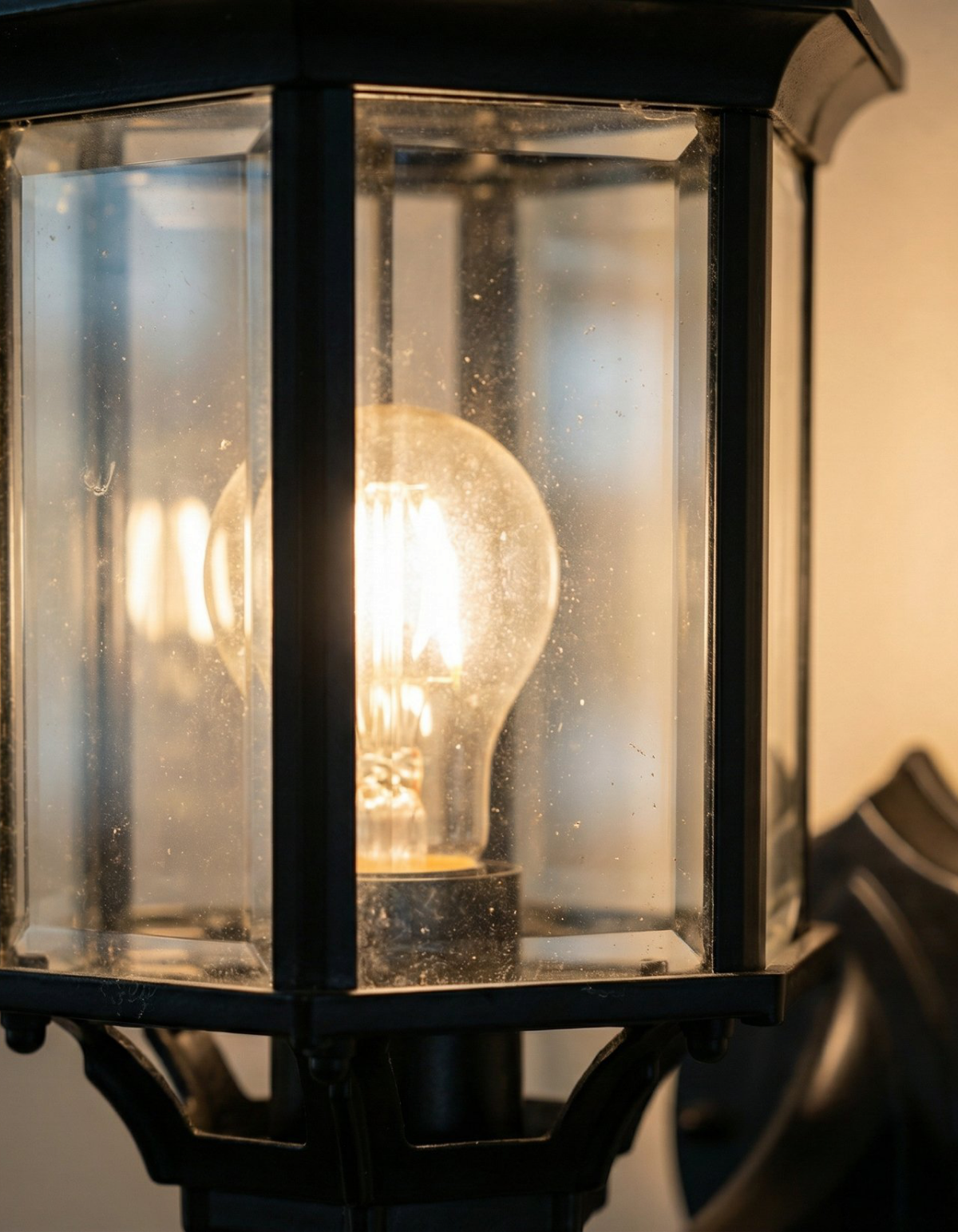 Rialto Lantern Sconce - 17 in#Size_17 in