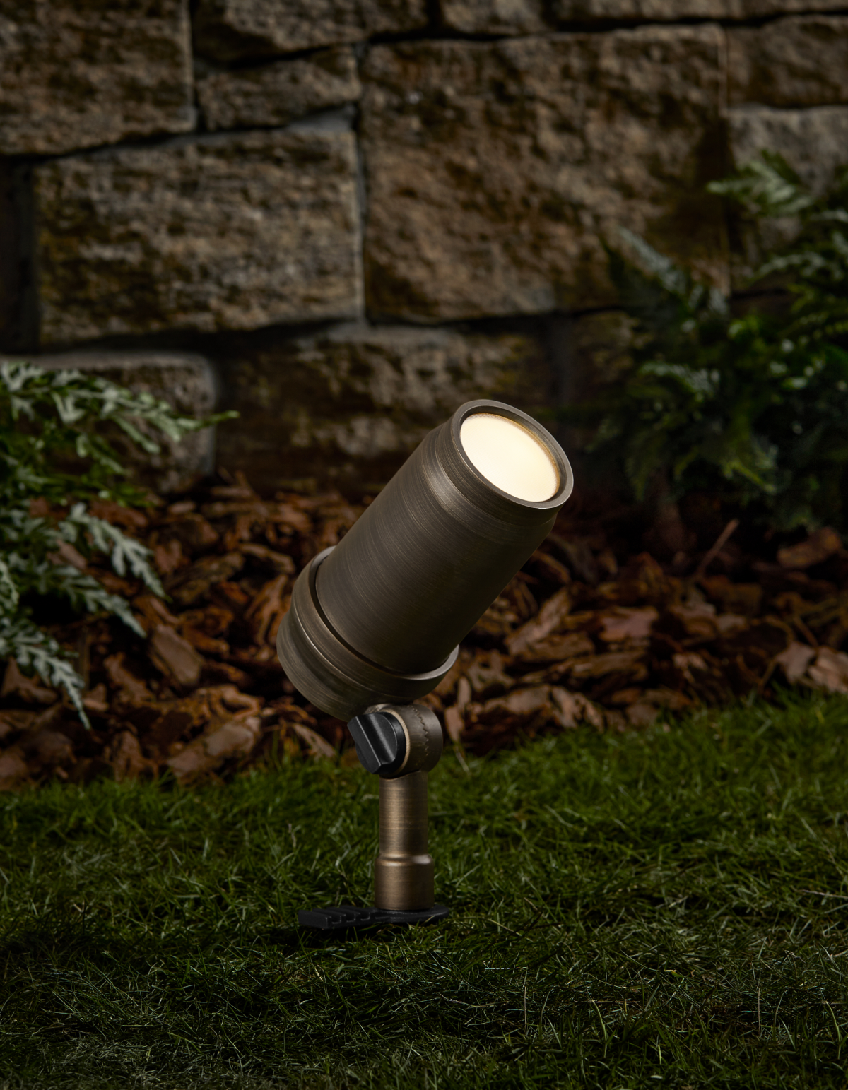 TERRAA Adjustable Spot Light - Antique Brass#Finish_Antique Brass