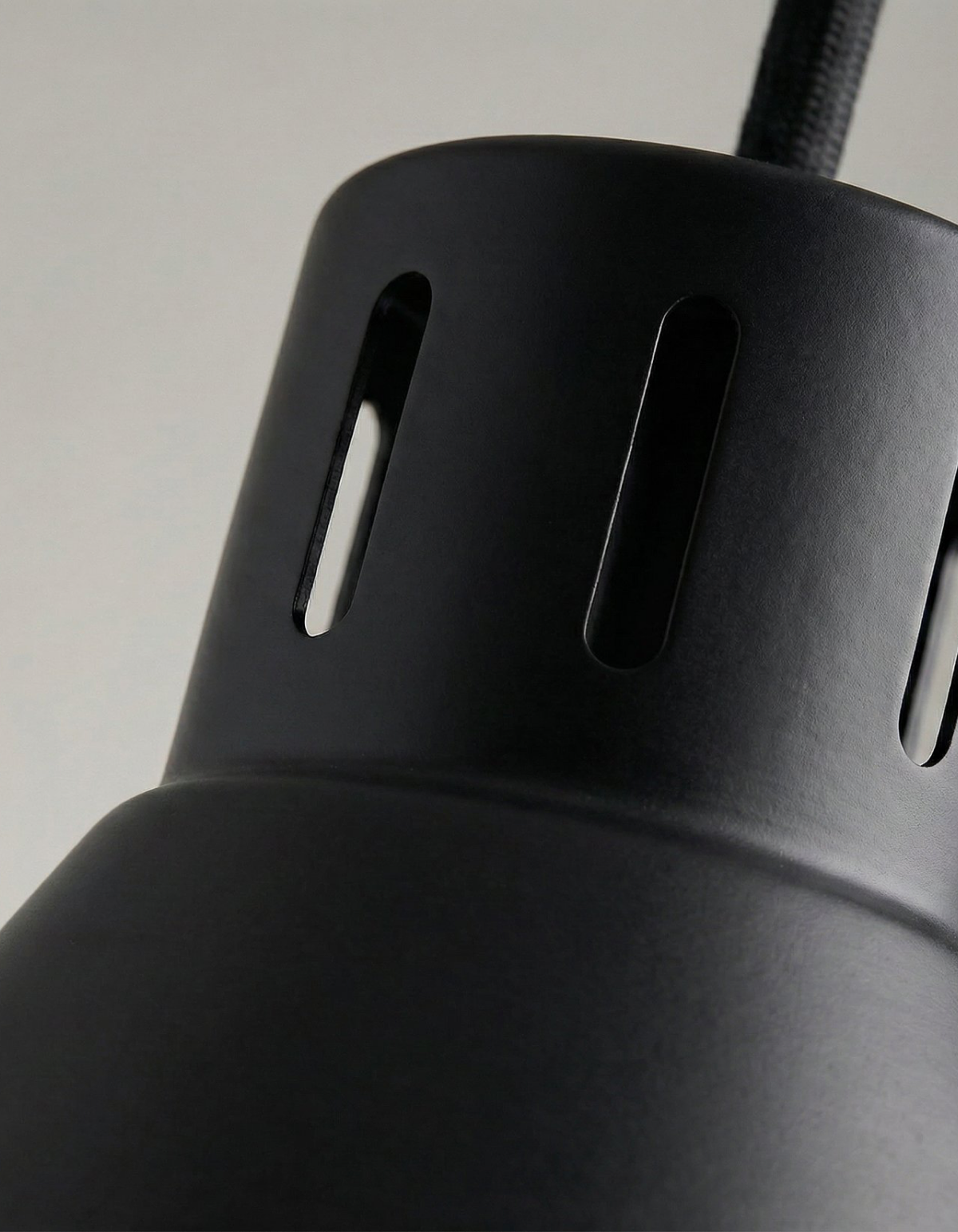 DUKE 1-Light Pendant - Black