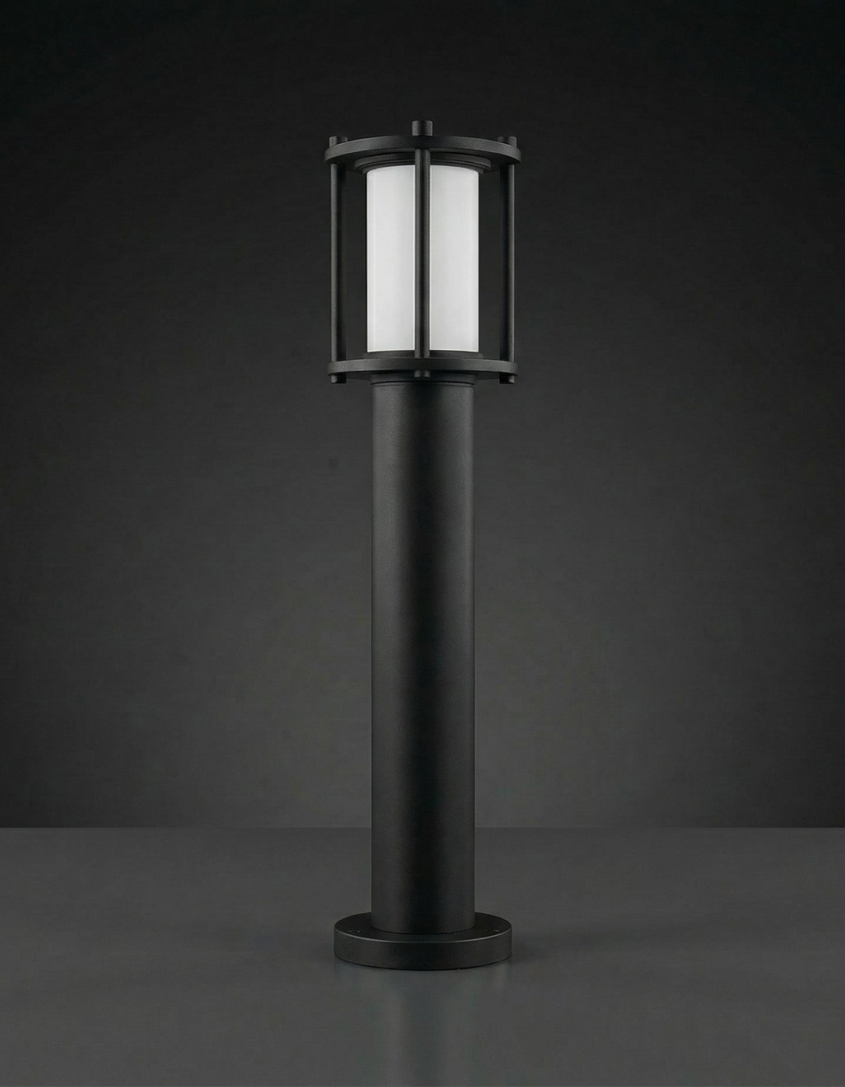 EVENING 10.7-in. Bollard